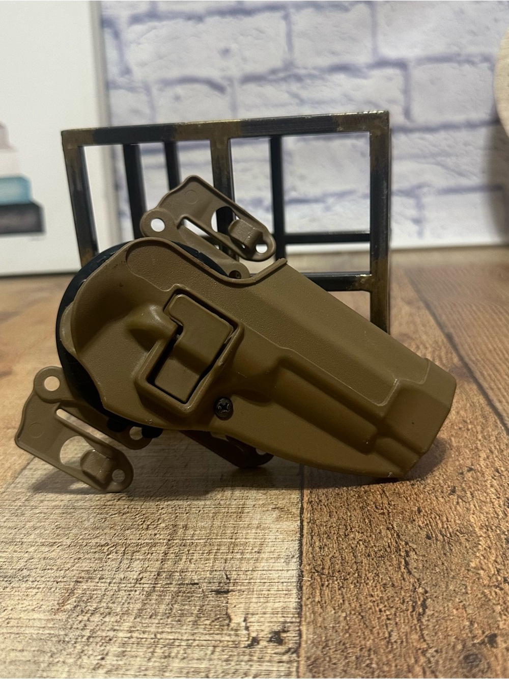 Blackhawk SERPA CQC (Close Quarters Concealment) Holster in Coyote Tan